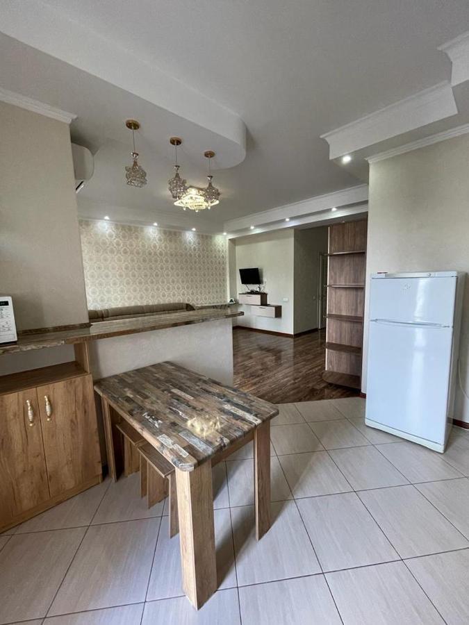 Rent Home Kg! Апартаменты По Уметалиева Рыскулова ビシュケク エクステリア 写真